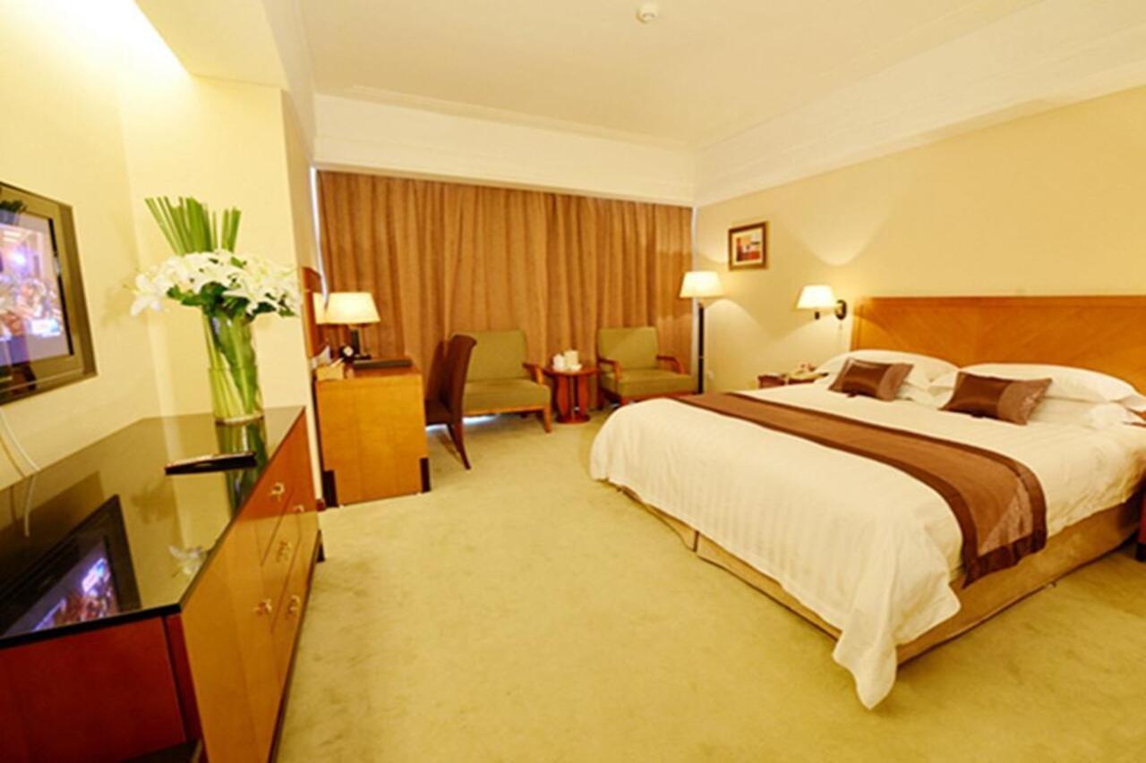 Highton Hotel Xangai Exterior foto