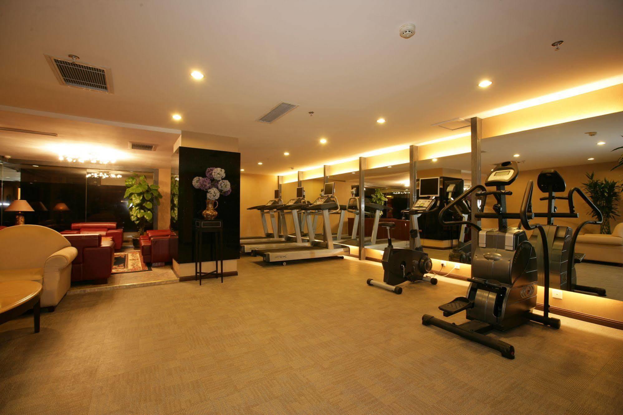 Highton Hotel Xangai Instalações foto
